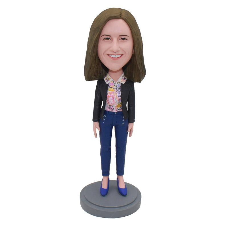 Custom Bobbleheads Doll That Look Like You, College Graduation Gifts For Girlfriend - Abobblehead.com