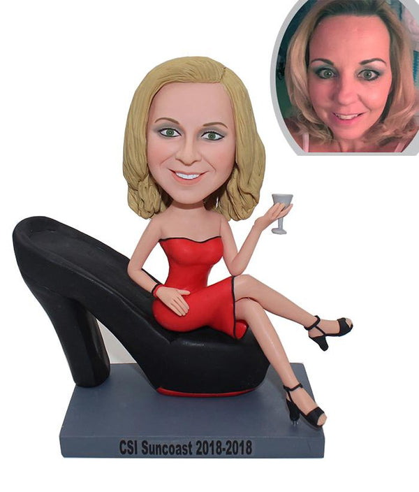 Custom High Heel Girl Bobblehead, Custom Look Alike Bobble Heads Of Yourself - Abobblehead.com